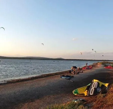 Tropical 2 Vic-la-Gardiole