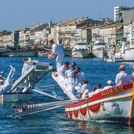 Tropical 2 Vic-la-Gardiole