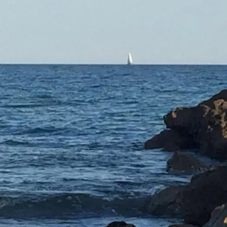 Tropical 2 Vic-la-Gardiole